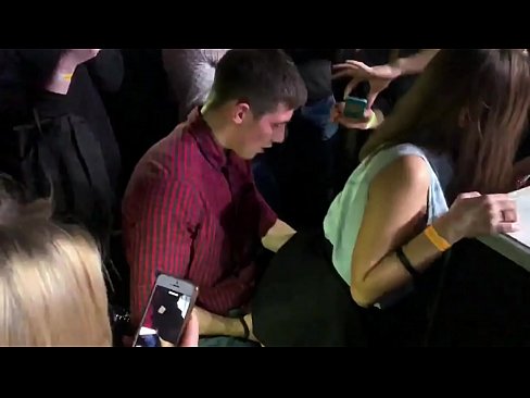 ❤️ একটি রাশিয়ান নাইটক্লাবে বাস্তব যৌনতা। মলদ্বার এবং যোনি মধ্যে 18 বছর বয়সী রাশিয়ান মেয়ে একটি নাইটক্লাবে fucked গুণমান যৌনতা bn.pornpics-de.ru এ অশ্লীল bn.pornpics-de.ru ❌❤